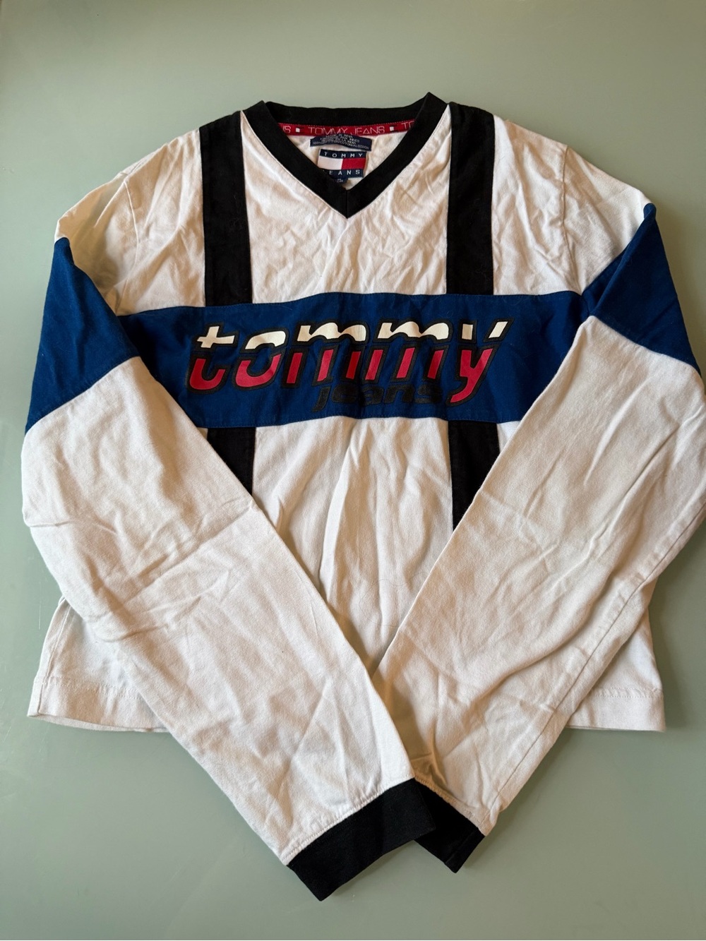 Tommy Hilfiger White, Blue & Black Logo Long-Sleeve Tee